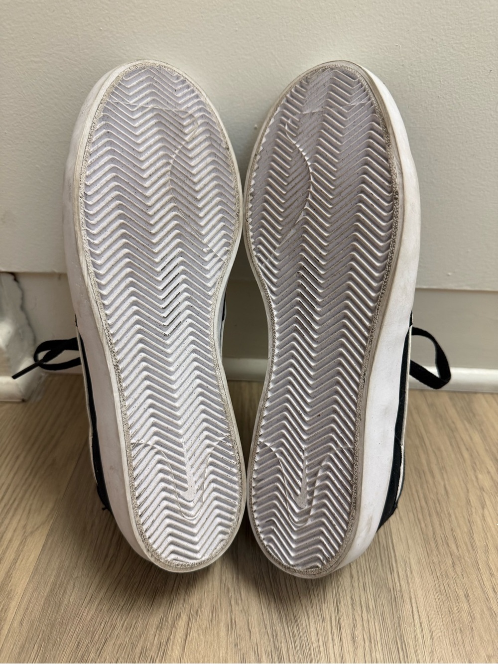 Nike Men’s SB Heritage Vulc Sneakers (Size 8) - Picture 9 of 10